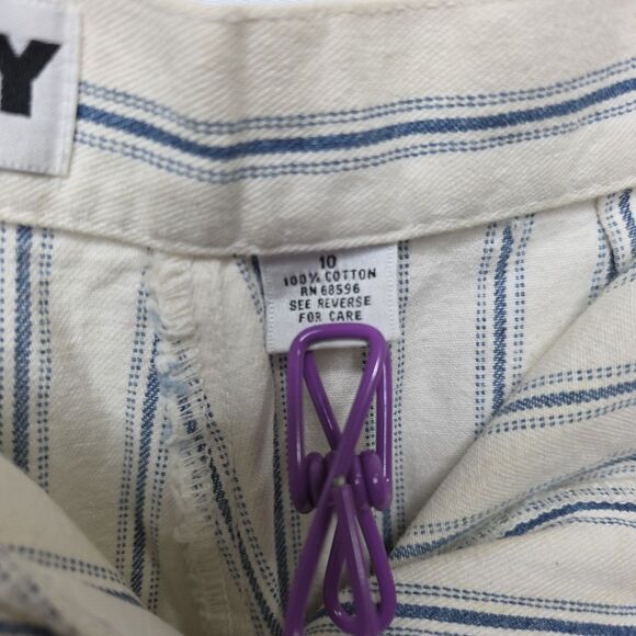 DKNY Jeans Shorts Women 10 Denim White Blue Pinstripe High Waisted Bermuda Mom - Picture 7 of 9